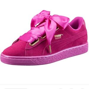PUMA suede hearts sneakers in Ultra Magenta
